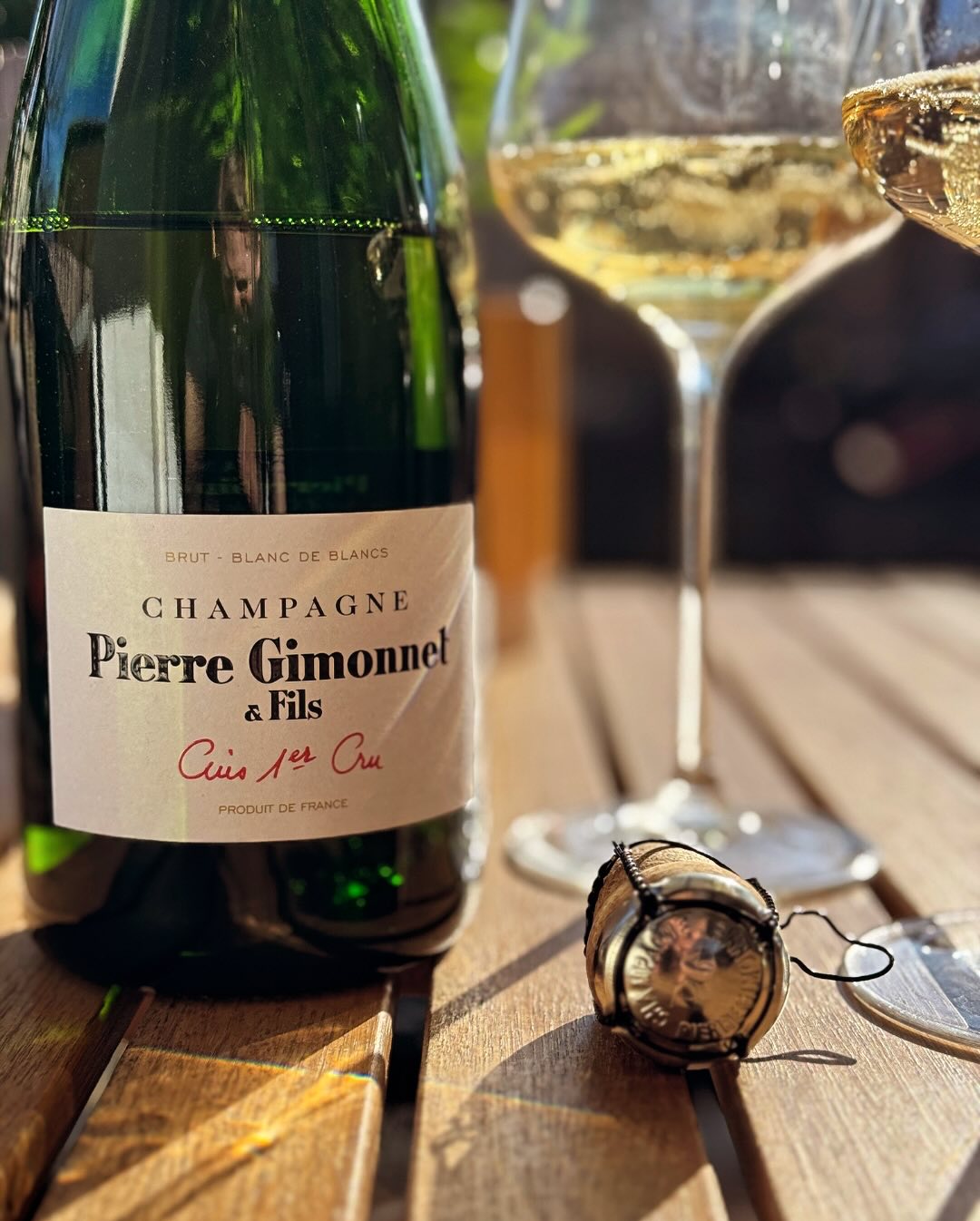 ☀️ Die ersten Sonnenstrahlen des Jahres – da setzt bei mir sofort FOMO ein! Also raus auf die Terrasse, Mittagessen in der Sonne und danach direkt einen @champagnegimonnet – Cui… (3)