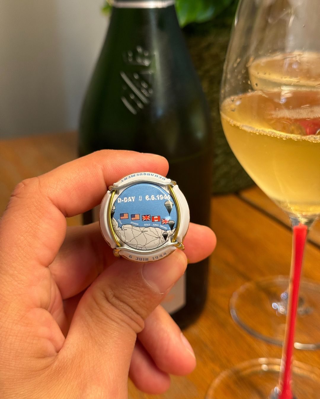 @champagne_fleury_gille – Brut Réserve 🍯🍑 Dieser Brut war eine echte Überraschung: Reife Frucht, zurückhaltende Süße, schöne Tiefe – und doch erstaunlich zugänglich ✨ Fakten: … (6)