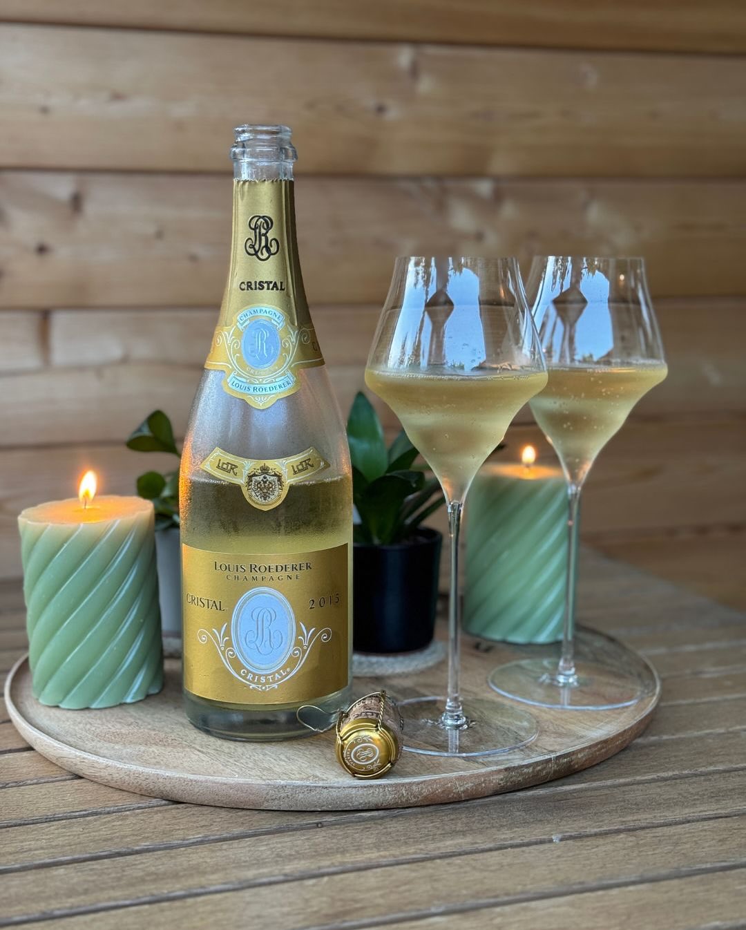 Vier Monaten lang lag er im Kühler. Immer wieder hab ich überlegt: Ein Geburtstag? Ein Hochzeitstag? Ein besonderer Erfolg? Aber irgendwie war dieser ganz normale Mittwochabend … (1)