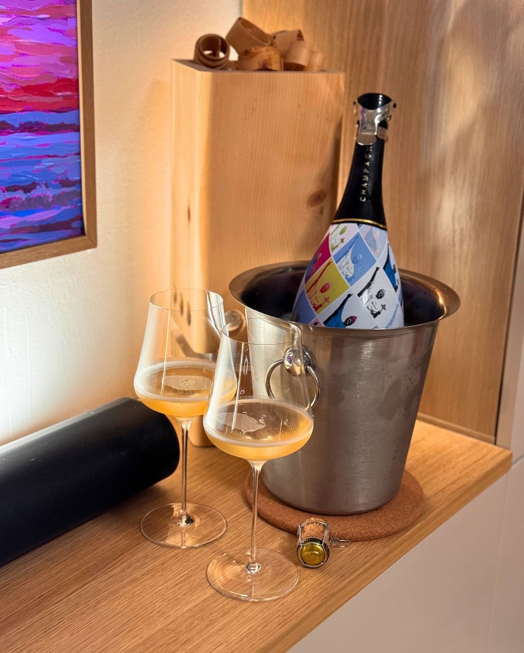 Ich hatte sie ja schon einmal – die Magnum „Brut Tradition – by Andy“ von @champagnepaulhazard. Damals am Vatertag, mit langem Frühstück, Grillteller und ein bisschen Pop-Art-St… (6)