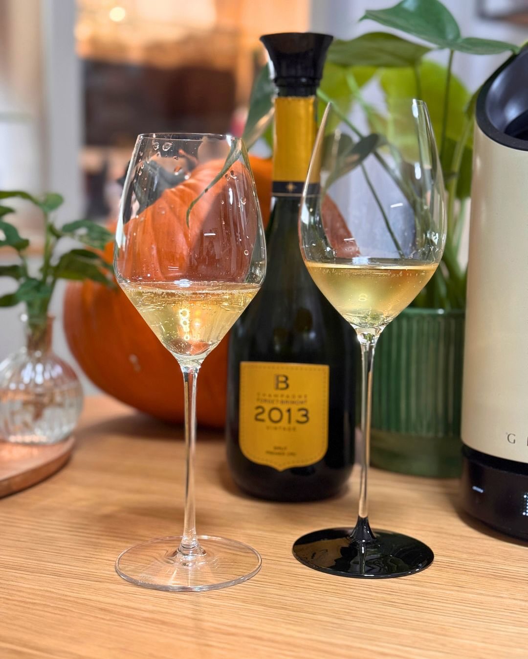 Für gestern Abend hatte ich den @champagne_forget_brimont – Vintage 2013 rausgesucht. Eine Flasche, die ich zweimal im Keller habe, aber bisher noch nicht kannte. Daher die Idee… (8)