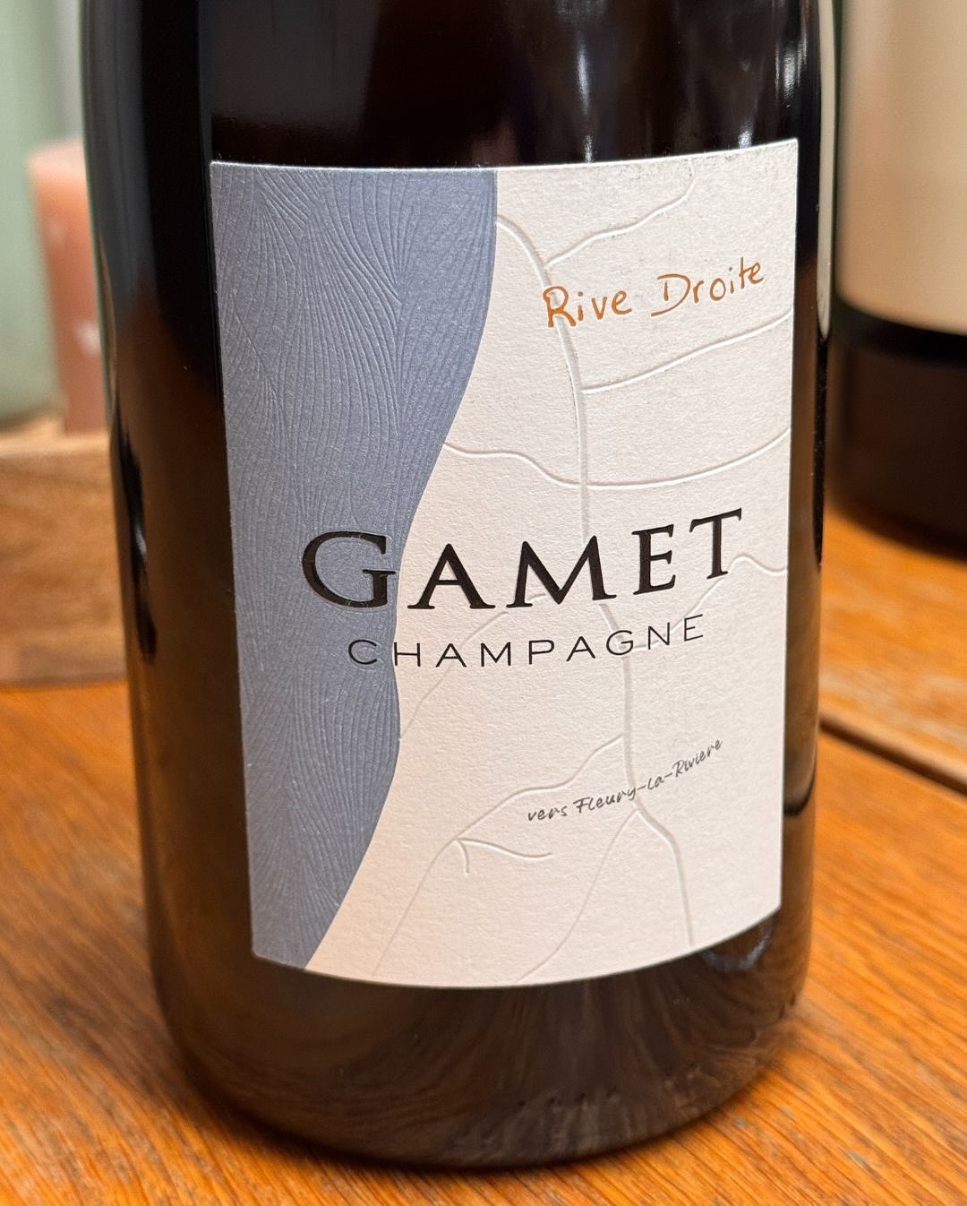Manchmal ist es spannend, zwei Welten direkt nebeneinander zu erleben – ganz ohne Filter, ganz ohne Show. Vorgestern Abend, bei der Champagner-Masterclass mit @bringflavorhome &… (11)