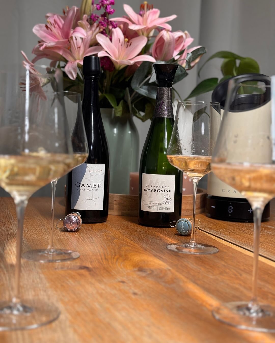 Manchmal ist es spannend, zwei Welten direkt nebeneinander zu erleben – ganz ohne Filter, ganz ohne Show. Vorgestern Abend, bei der Champagner-Masterclass mit @bringflavorhome &… (13)
