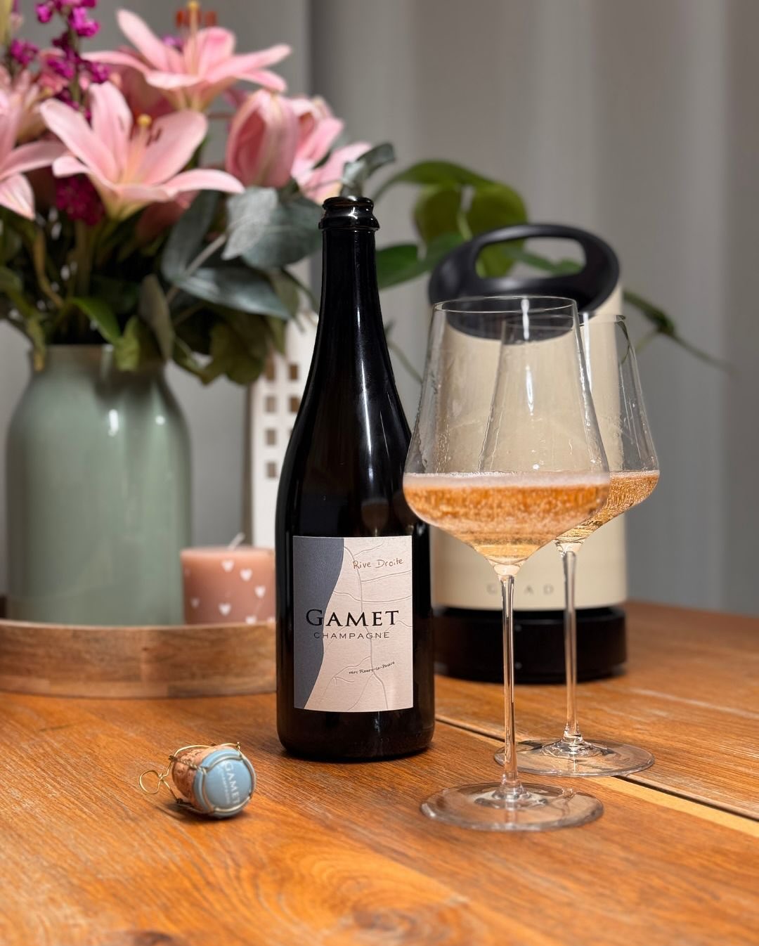 Manchmal ist es spannend, zwei Welten direkt nebeneinander zu erleben – ganz ohne Filter, ganz ohne Show. Vorgestern Abend, bei der Champagner-Masterclass mit @bringflavorhome &… (9)