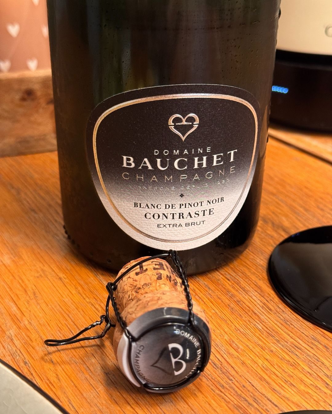 Der @domainebauchet – Contraste war diesmal die Wahl des Abends. Ein Premier Cru, der zeigt, wie viel Ausdruck in einem reinen Pinot Noir stecken kann. Dazu gab’s etwas, das per… (4)