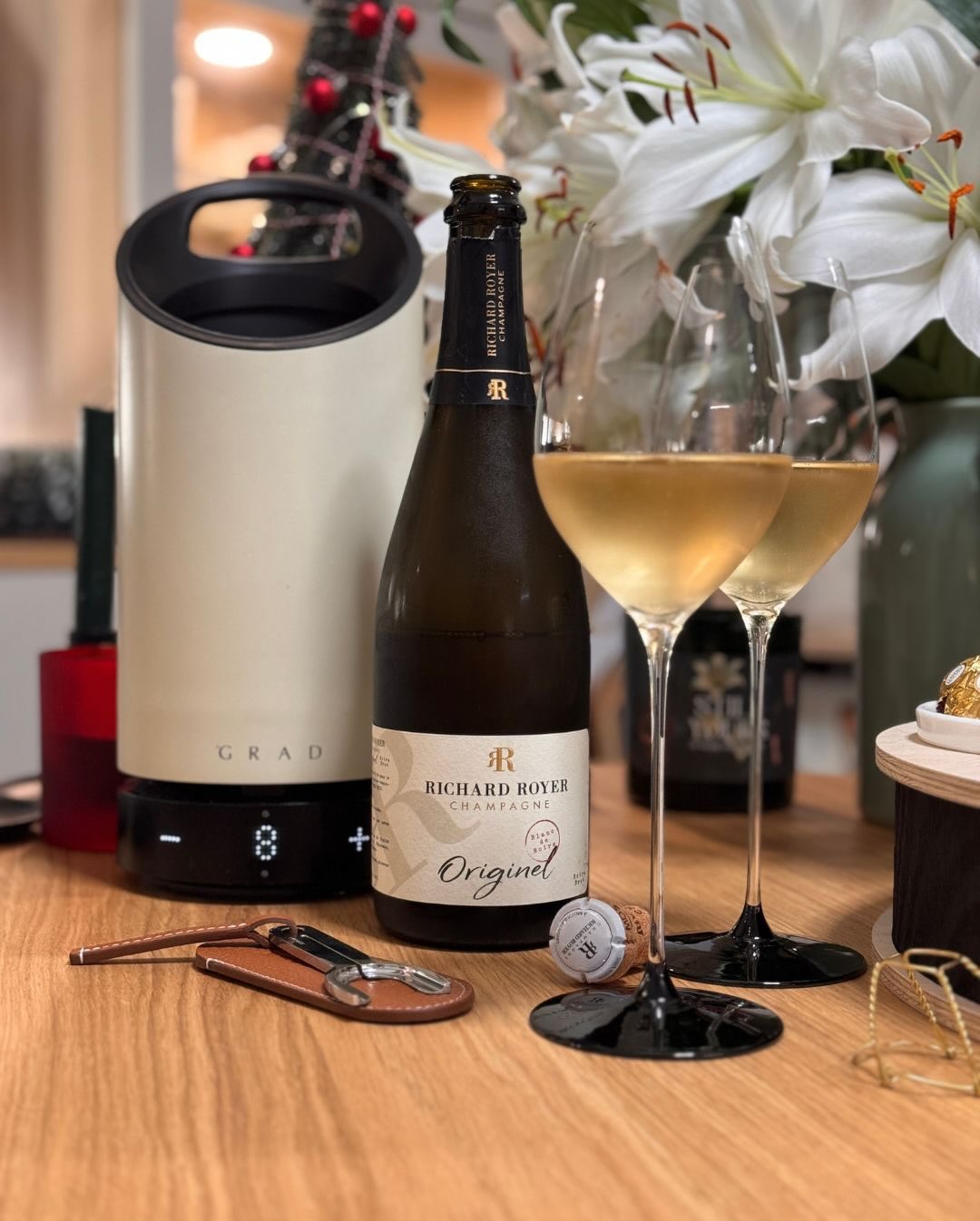 Der @champagnerichardroyer – Originel – Blanc de Noirs (Extra Brut) war nach den Feiertagen, an einem gemütlichen Abend, genau das richtige Glas zum Runterkommen. 100 % Pinot No… (1)