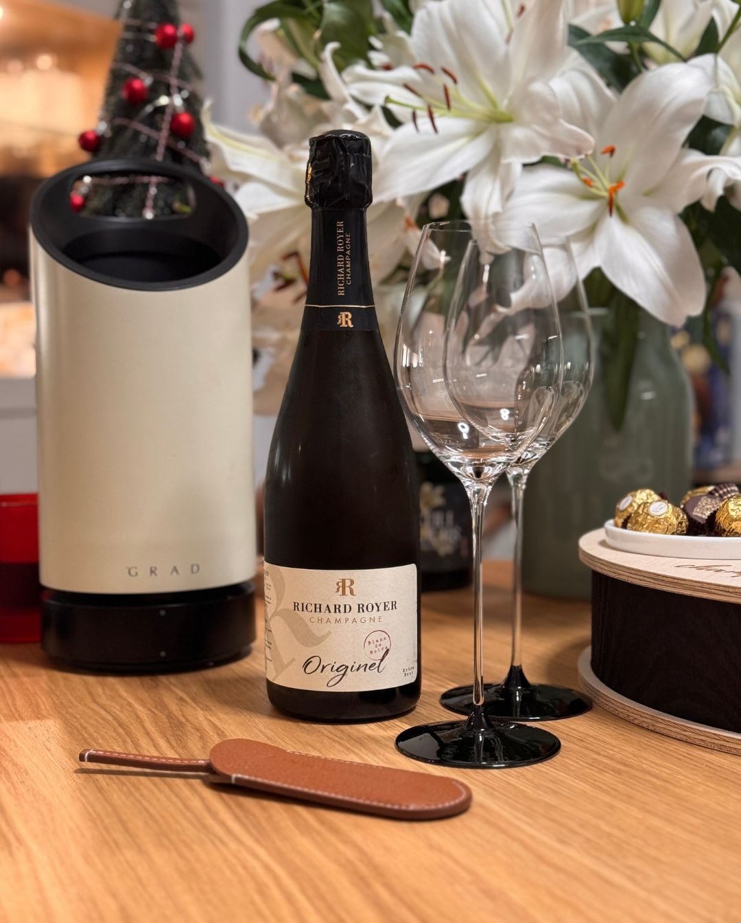 Der @champagnerichardroyer – Originel – Blanc de Noirs (Extra Brut) war nach den Feiertagen, an einem gemütlichen Abend, genau das richtige Glas zum Runterkommen. 100 % Pinot No… (3)
