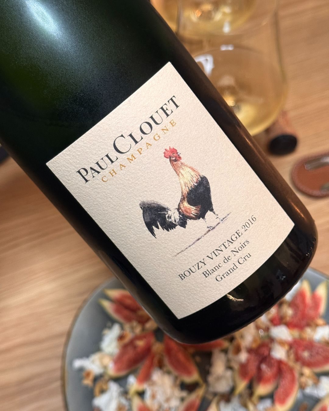 Bouzy Grand Cru ist die unangefochtene Heimat des Pinot Noir – und der 2016er Vintage von @bonnaireclouet ist die ultimative Hommage an dieses Terroir. Bei Paul Clouet gilt d… (9)