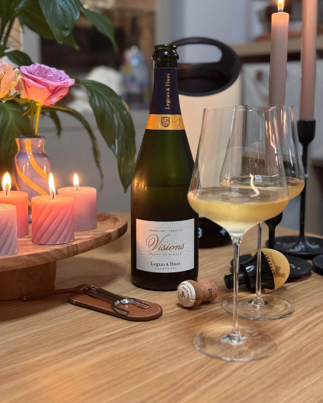 Chouilly ist in der Côte des Blancs oft für seine etwas „großzügigeren“ und cremigeren Chardonnays bekannt. Aber @legras_haas zeigt mit dem „Les Visions“, dass man in diesem Gra… (7)