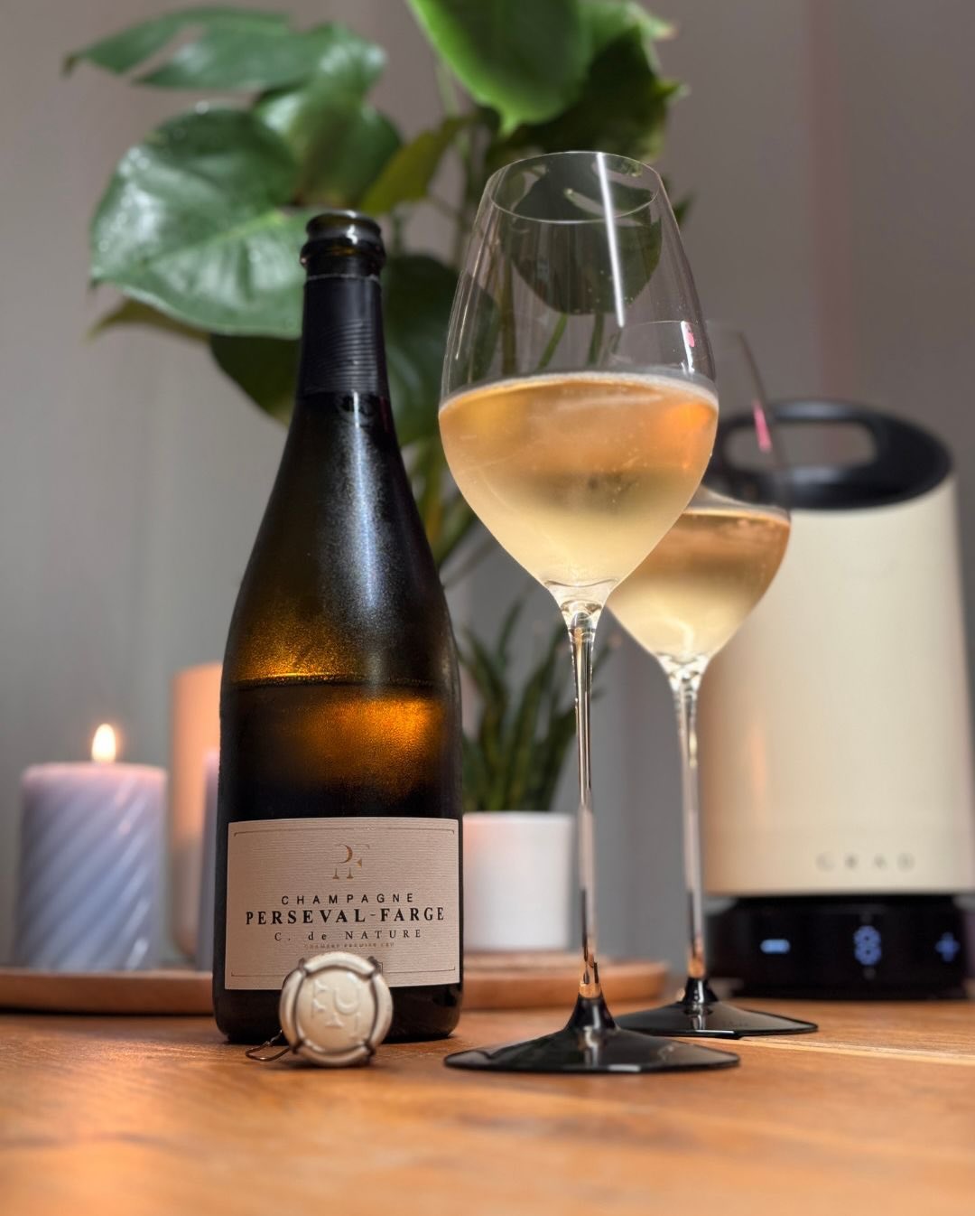 Das große Finale: Station 10 von 10. 🥂✨ Heute schließe ich ein Kapitel, das mich über die letzten Monate intensiv begleitet hat. Mit der Cuvée de Nature steht die letzte Flasch… (3)