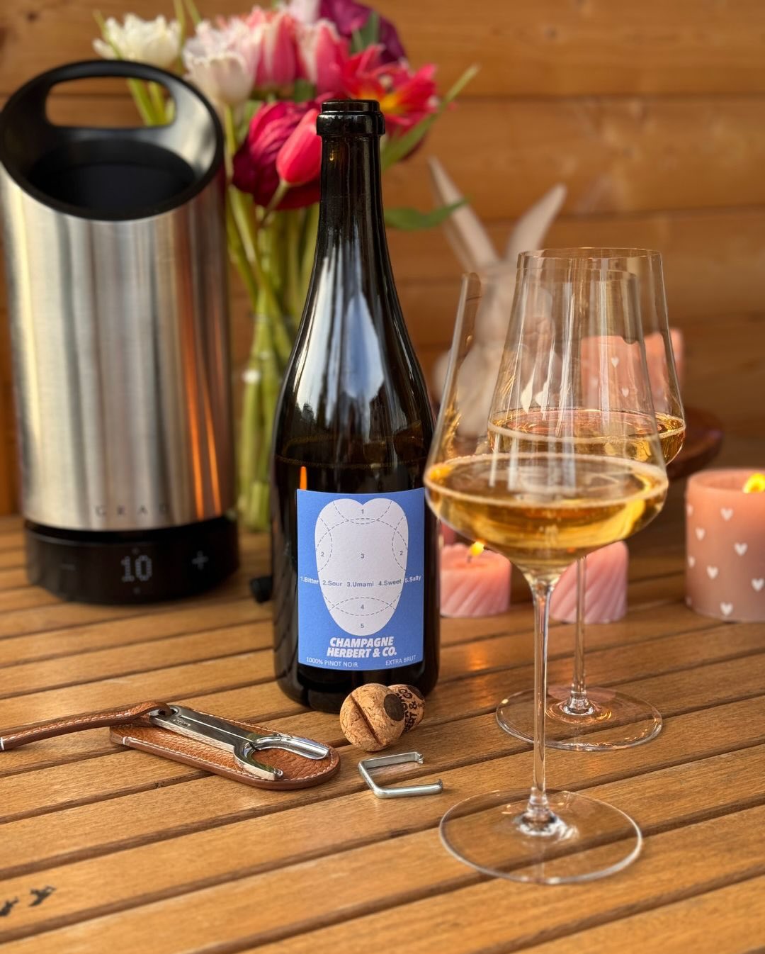 Heute gibts den 1000% Pinot Noir von @champagne_herbertandco . Von diesem kleinen, feinen Haus (geführt von @thomas___herbert und @charlottehbrt_ in Rilly-la-Montagne) hatte ich… (10)