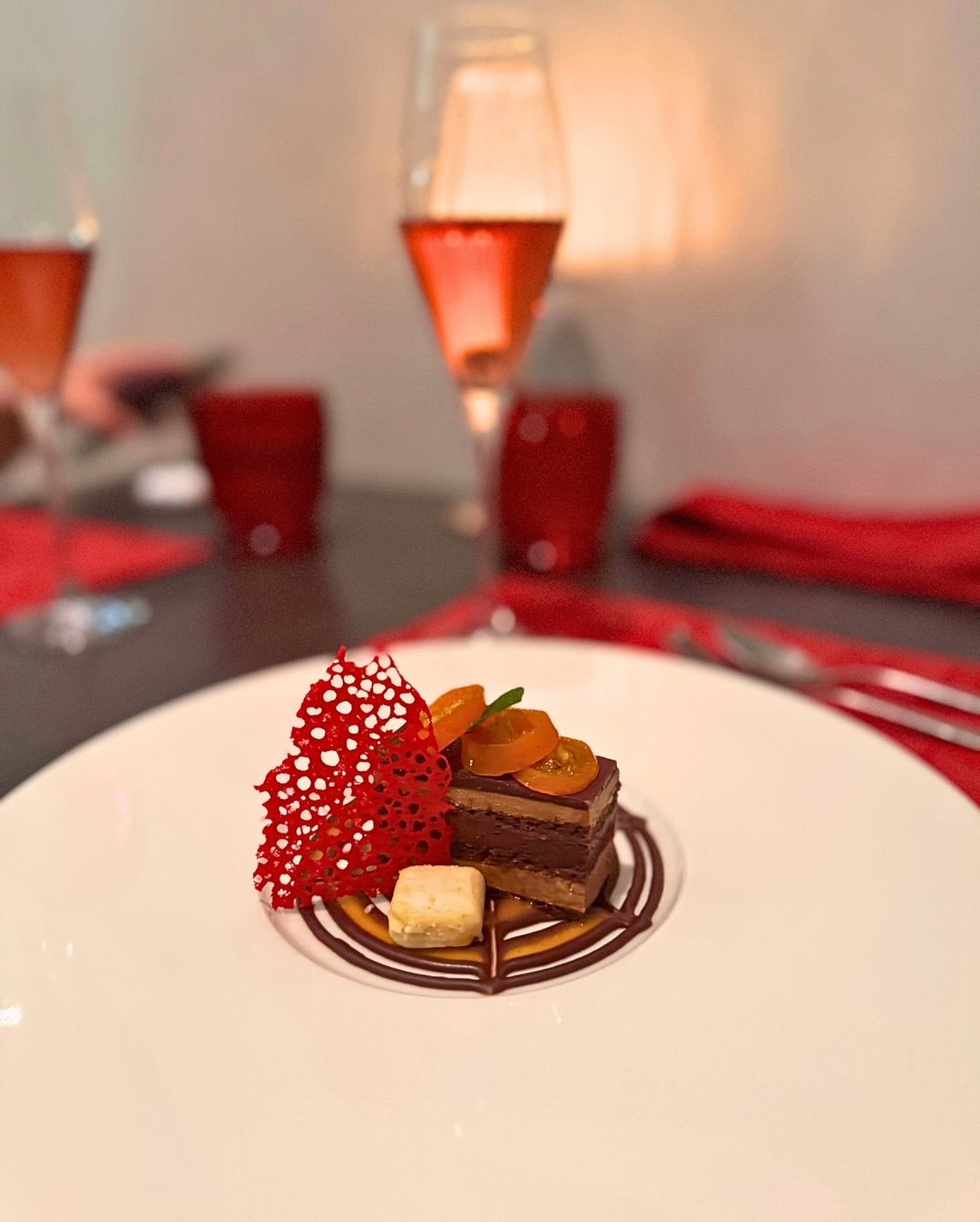 Gestern Abend waren wir zum Abschluss noch im restaurant_cest_la_vie_leipzig und haben uns ein fantastisches 7-Gänge-Menü gegönnt. Die Bilder vom Essen lasse ich heute einfach m… (11)