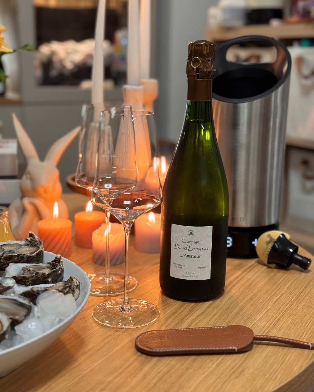 Wenn der Tag mittags schon mit einem grandiosen Seafood-Menü startet, wie kann man ihn dann abends noch toppen? Richtig, mit 20 frischen Austern 🦪 von @sofisch_graz und dem per… (3)