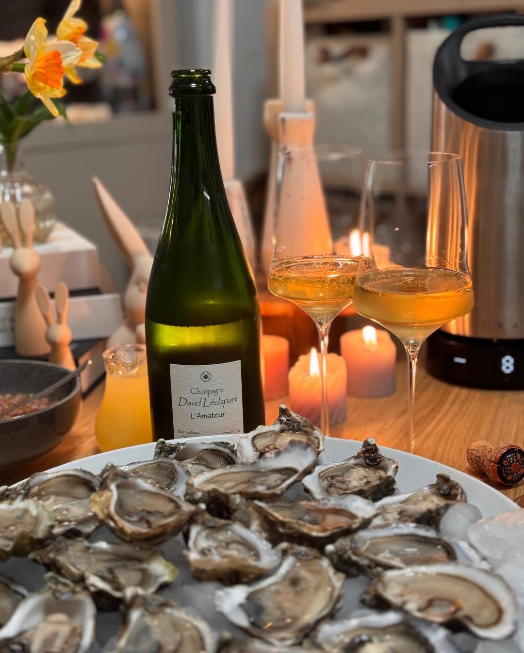 Wenn der Tag mittags schon mit einem grandiosen Seafood-Menü startet, wie kann man ihn dann abends noch toppen? Richtig, mit 20 frischen Austern 🦪 von @sofisch_graz und dem per… (7)