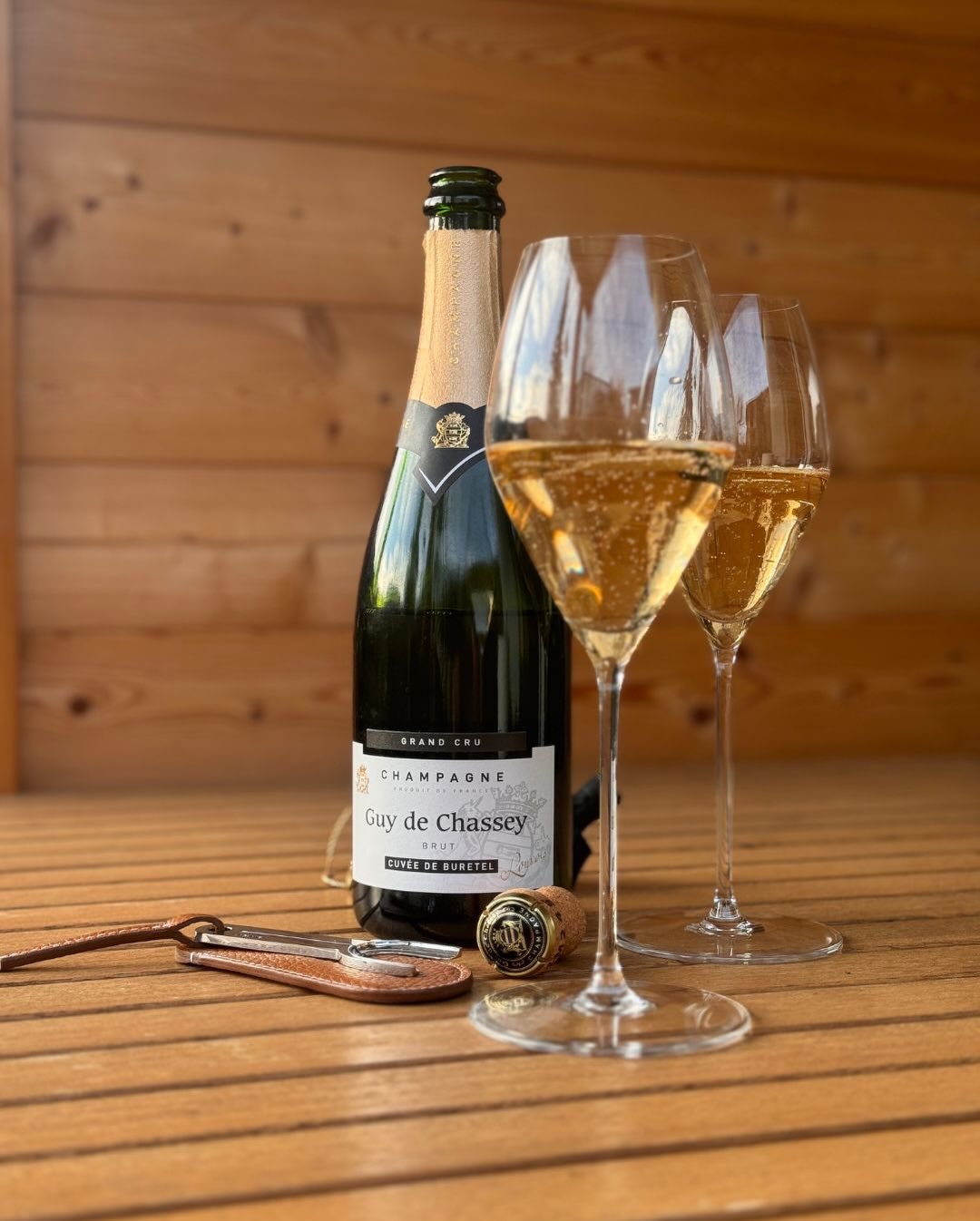 Von @champagneguydechassey hatte ich ja nun schon ein paar Flaschen im Glas – und bisher waren alle sehr solide und haben durchweg richtig Spaß gemacht. Genauso die Cuvée de Bur… (6)