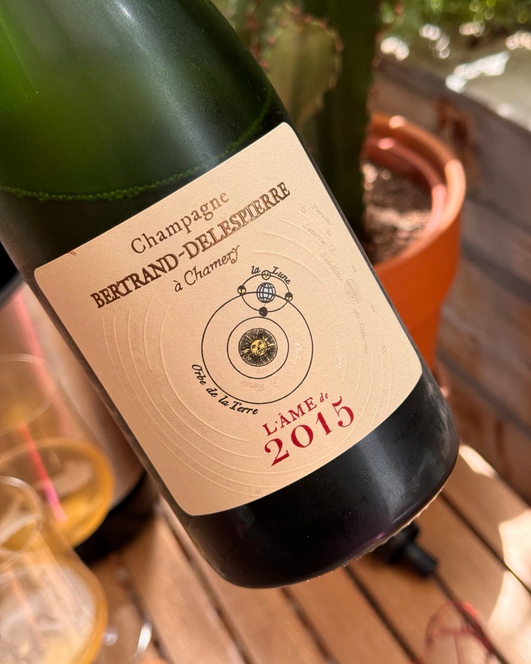 2015 war ein außergewöhnlicher Jahrgang für mich, persönlicher geht es kaum: das Geburtsjahr meiner Tochter. Für diesen Moment haben wir die Flasche geöffnet, und ich hätte kein… (8)