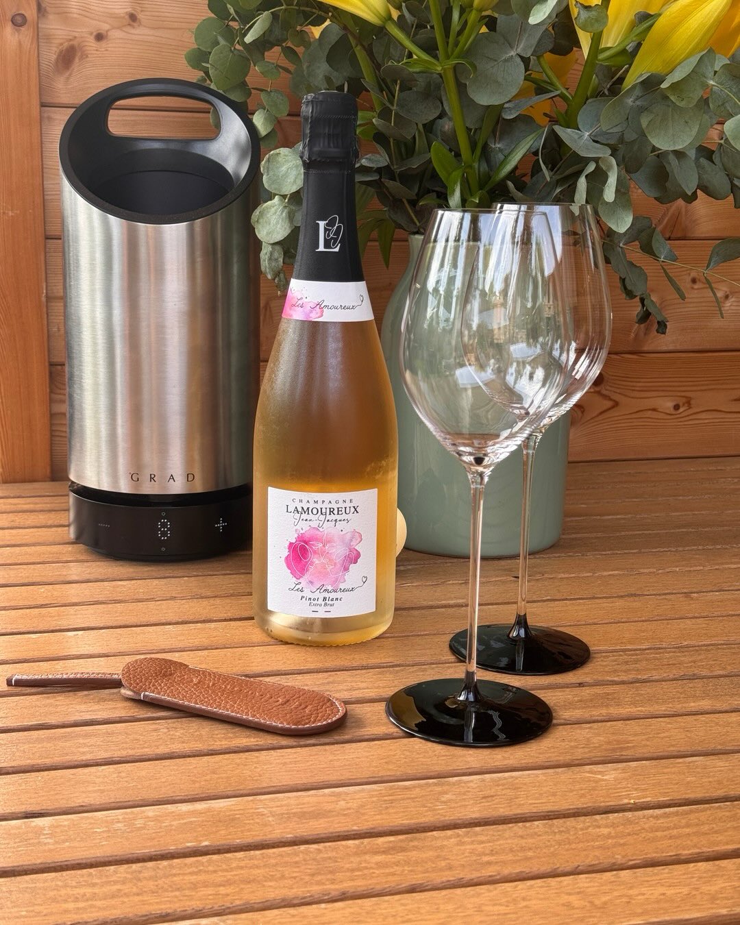 Die meisten Pinot Blanc-Champagner, die ich bisher verkostet habe, waren echte Überraschungen. Kraftvoll, aber mit einer seidigen Eleganz, die man so nicht erwartet. @champagnel… (3)