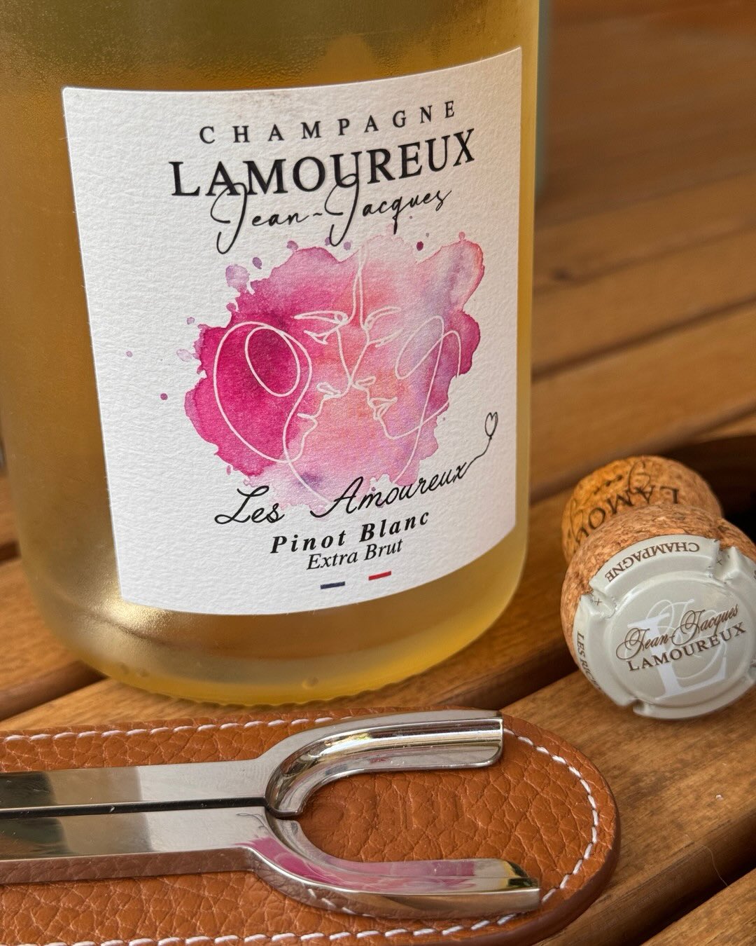 Die meisten Pinot Blanc-Champagner, die ich bisher verkostet habe, waren echte Überraschungen. Kraftvoll, aber mit einer seidigen Eleganz, die man so nicht erwartet. @champagnel… (5)