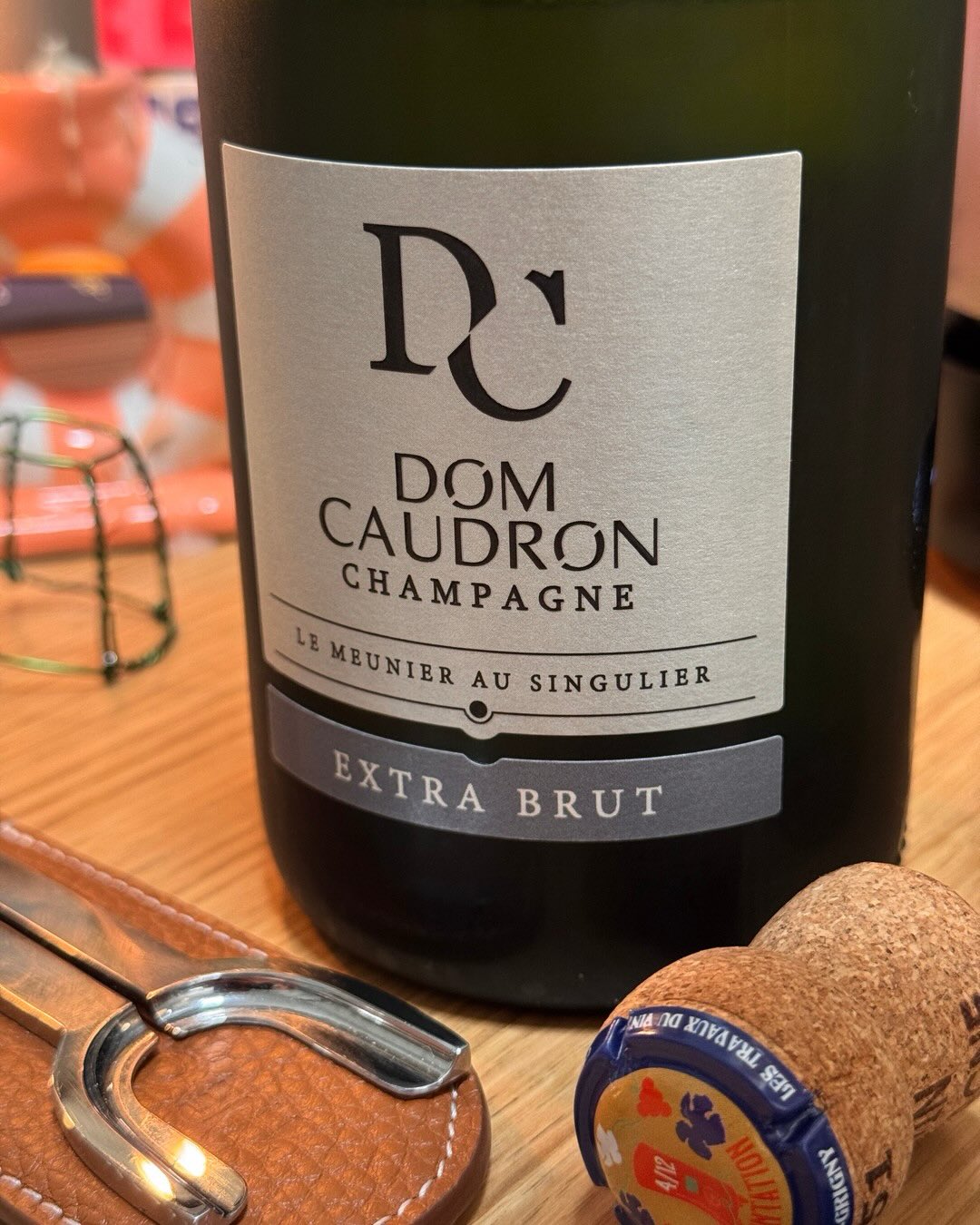 Warum sollte man 100% Meunier als Blanc de Noirs machen, wo doch fast alle anderen Häuser auf Pinot Noir setzen? @dom_caudron aus Passy-Grigny hat eine klare Antwort: weil Meuni… (5)