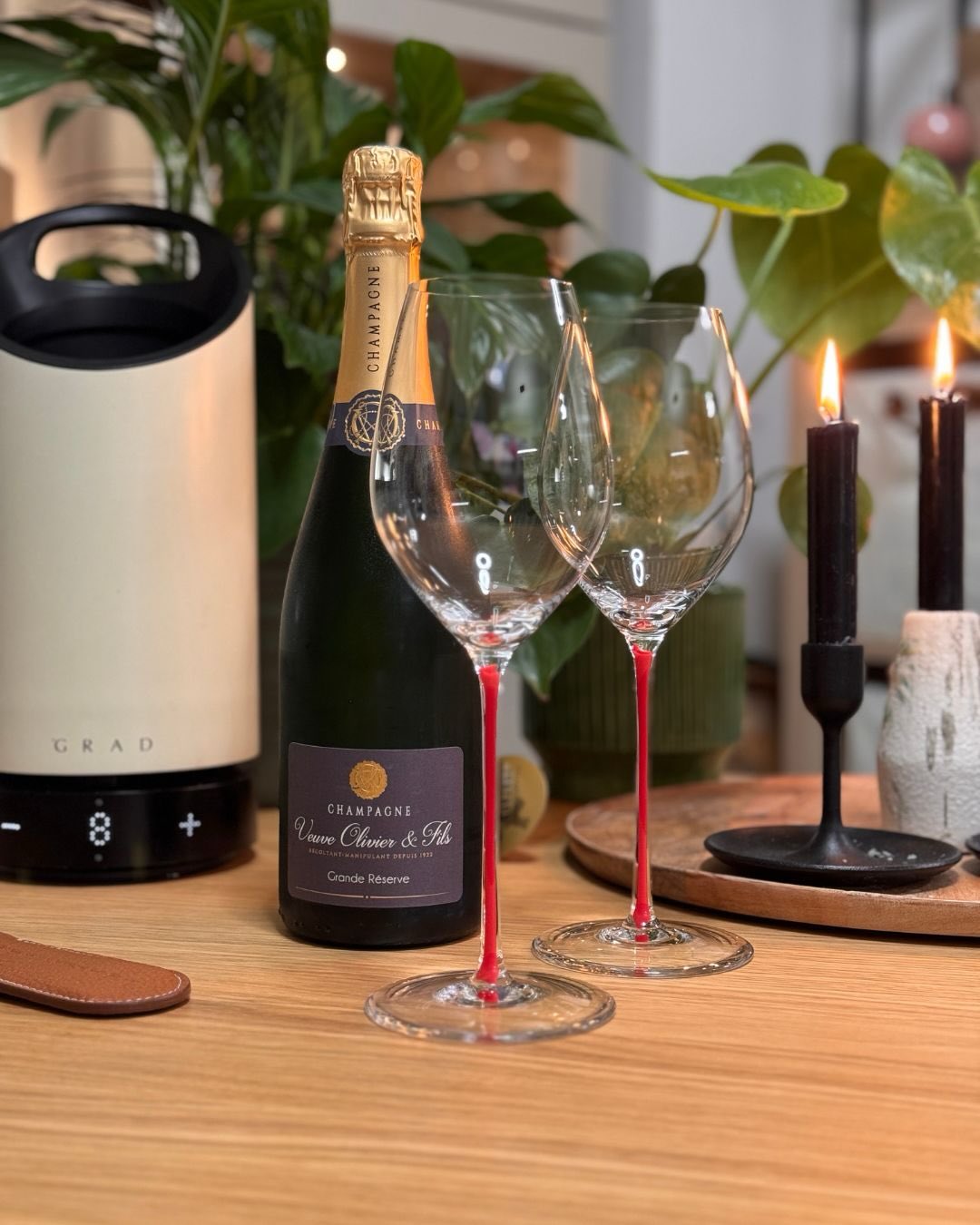 Vor einigen Wochen hatte ich euch hier den Secret Nature von @veuve_olivier_et_fils vorgestellt, ein Brut Nature ohne jede Dosage. Heute die Grande Réserve aus demselben Haus, a… (3)