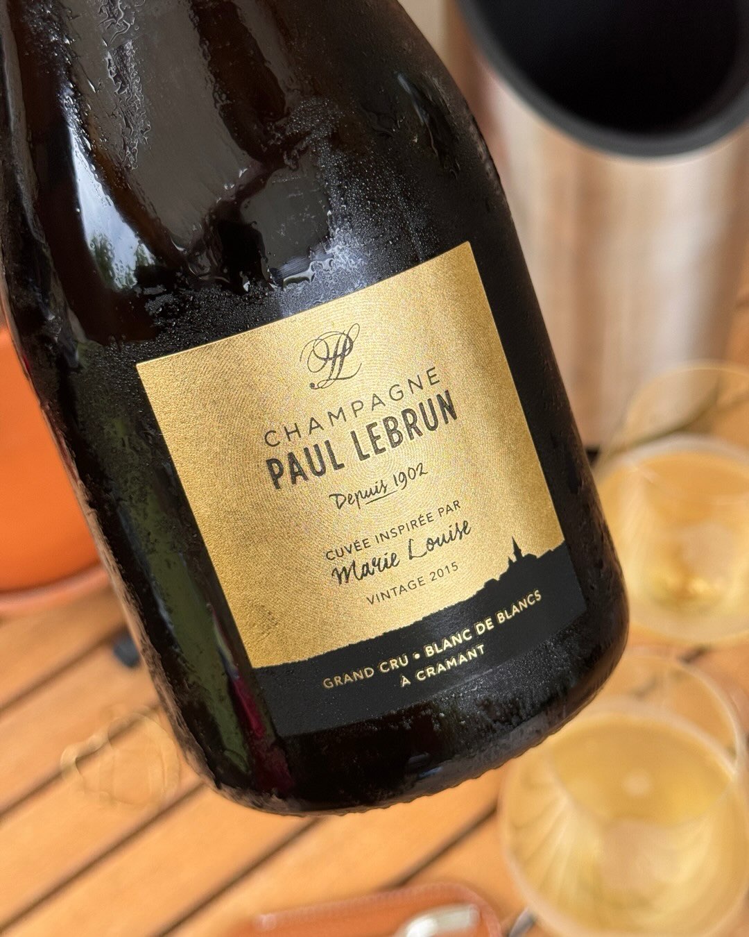 Mit der Cuvée Marie-Louise 2015 hatte ich mal wieder eine ganz besondere Flasche. Der Jahrgang 2015 ist nicht nur sonnenstark und reif und geprägt von natürlicher Fruchtfülle, s… (10)