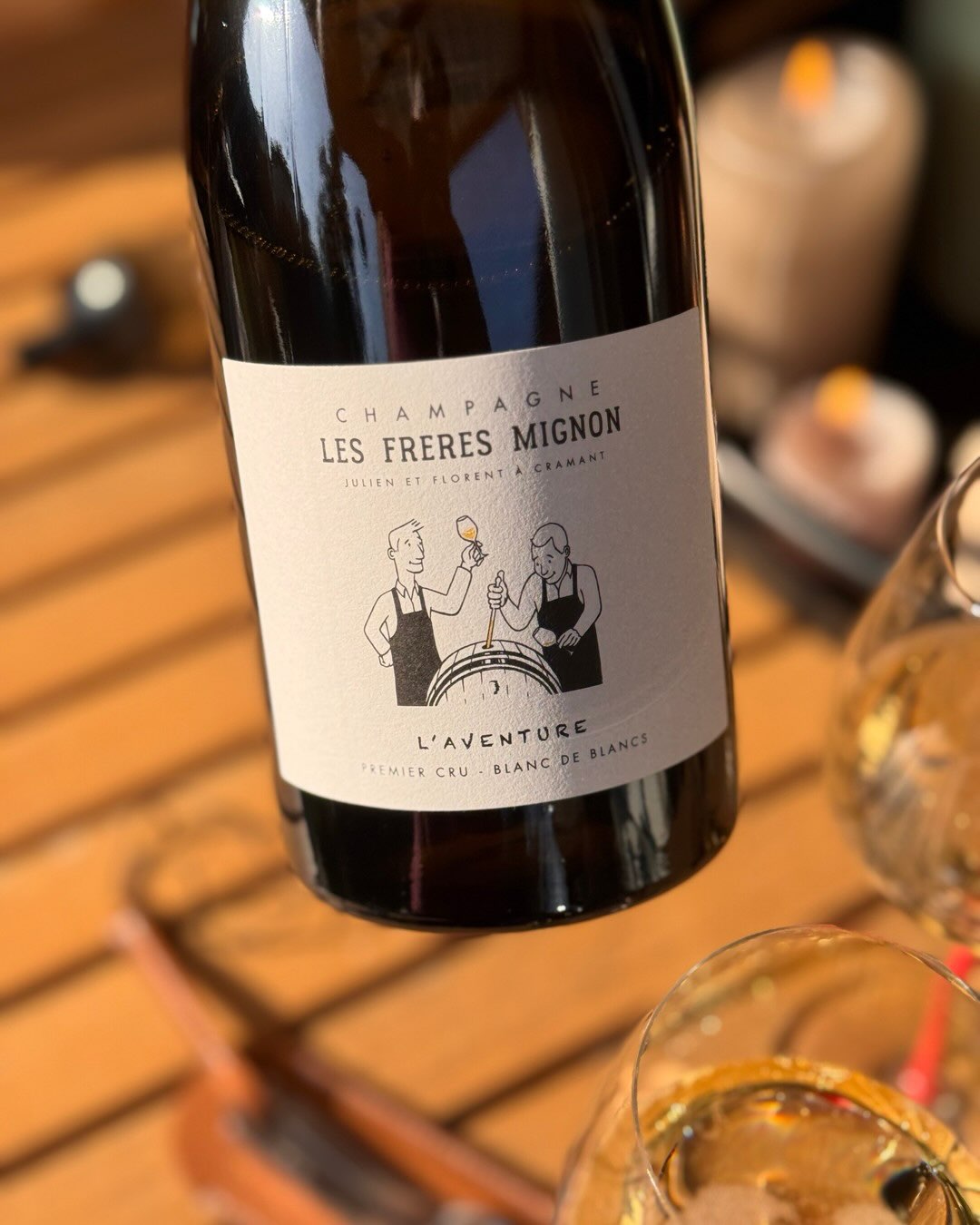 Was mich an dieser Cuvée beschäftigt hat ist der Fakt, dass Mignon kein Winzerchampagner im klassischen Sinn ist. Das Haus kauft Trauben zu und hat eine breite Linie. Der L’Aven… (12)