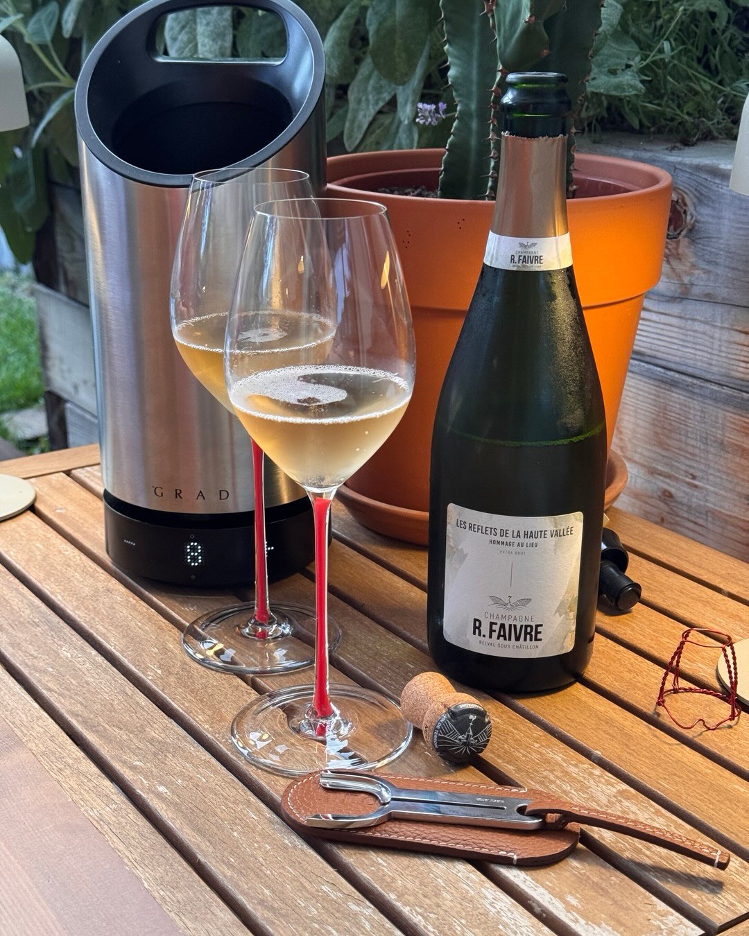 Belval-sous-Châtillon klingt nach einer dieser Adressen, die man erst dreimal googeln muss, um sie auf der Karte zu finden. Genau da sitzt @davidfaivre_belval mit seinem Betrieb… (7)